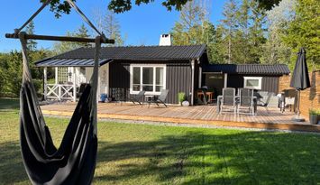Mysig stuga 400 m från sandstranden på norra Öland
