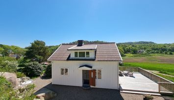 Hus Tjörn uthyres veckovis