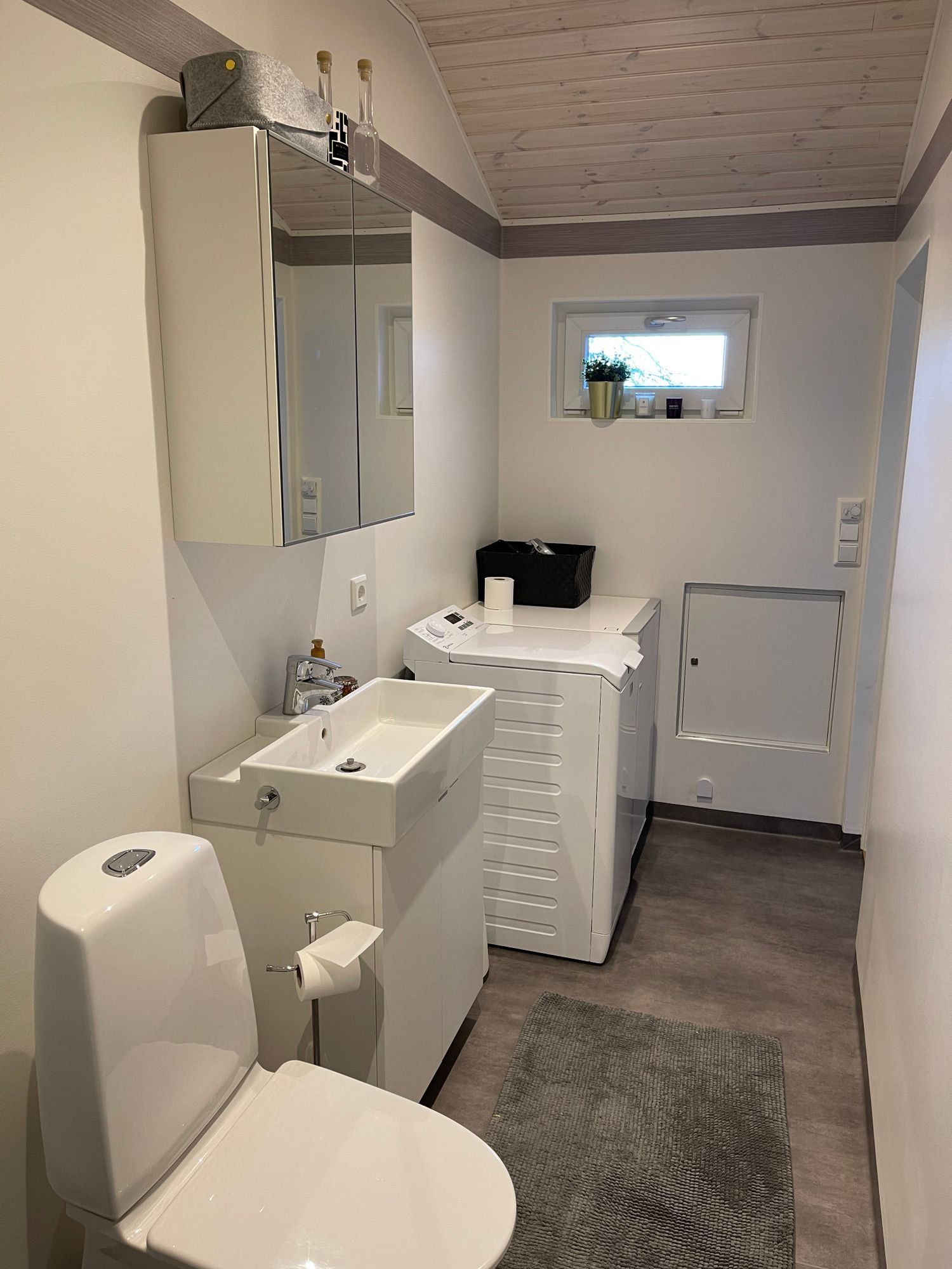 Stuga Kyhls strand uthyres – bild 3 av 12