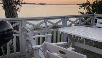 Stuga med fin utsikt över Bråviken, Kolmården