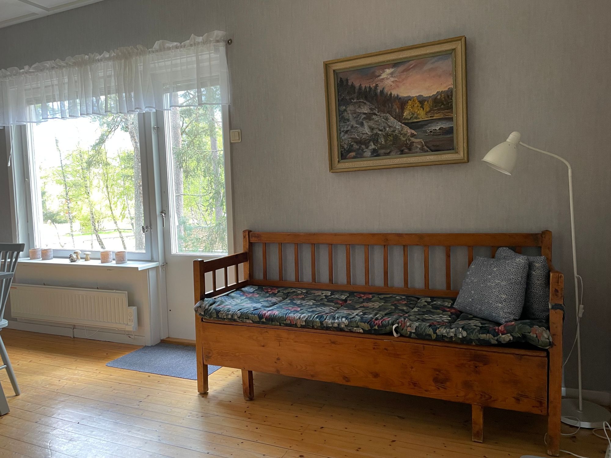 Rymlig stuga nära hav och sandstrand. – bild 14 av 24
