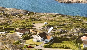 Fantastiskt läge på västra sidan av Öckeröl