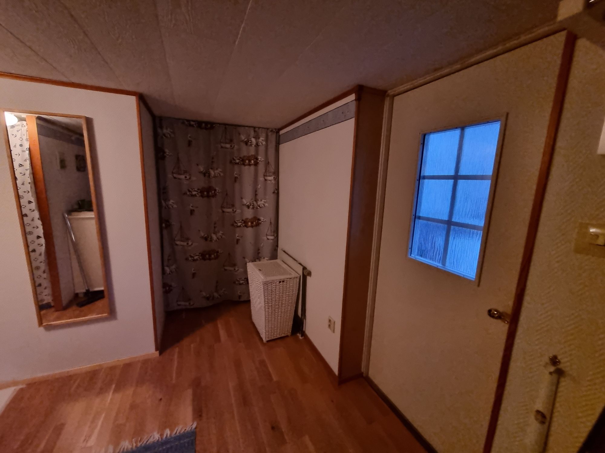 Semesterboende klädesholmen – bild 2 av 16