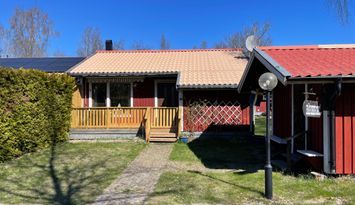 Mysig liten stuga i skärgården Figeholm