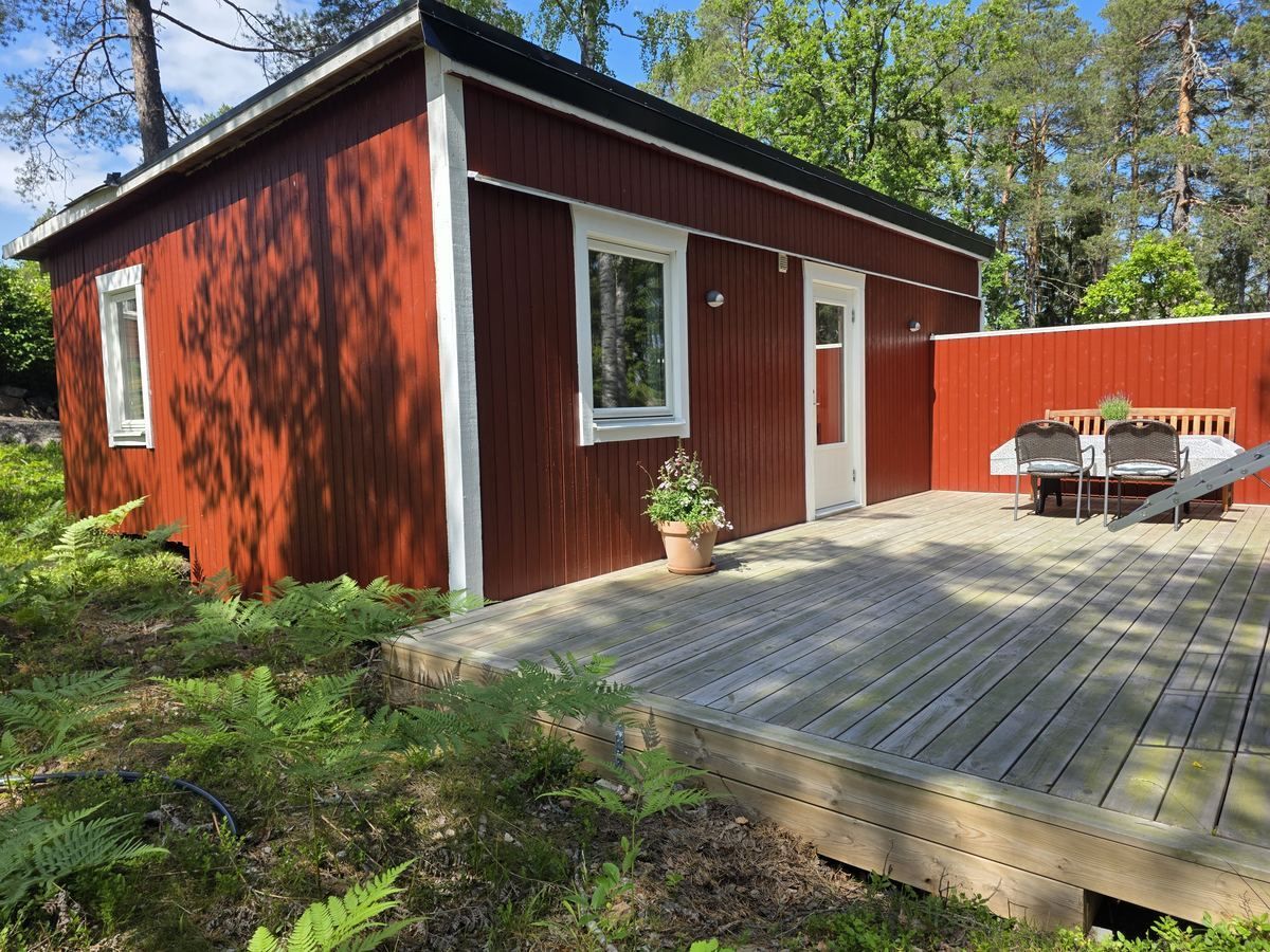 Gökboet – din egen tillflykt i tallskogen