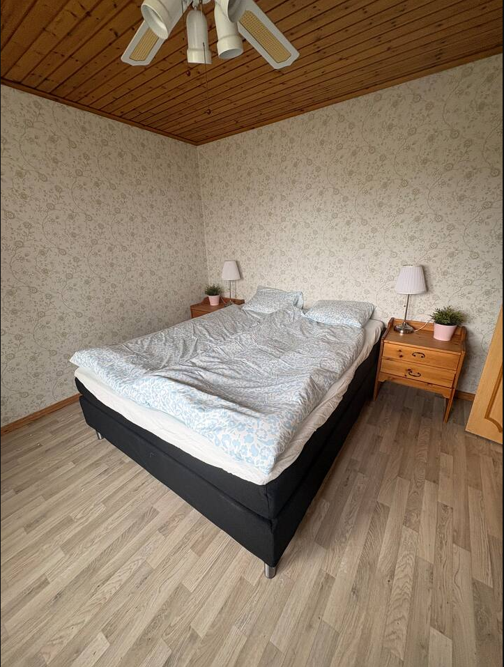 Fritidshus i Småland i byn Bolmen med Sjöutsikt – bild 13 av 17