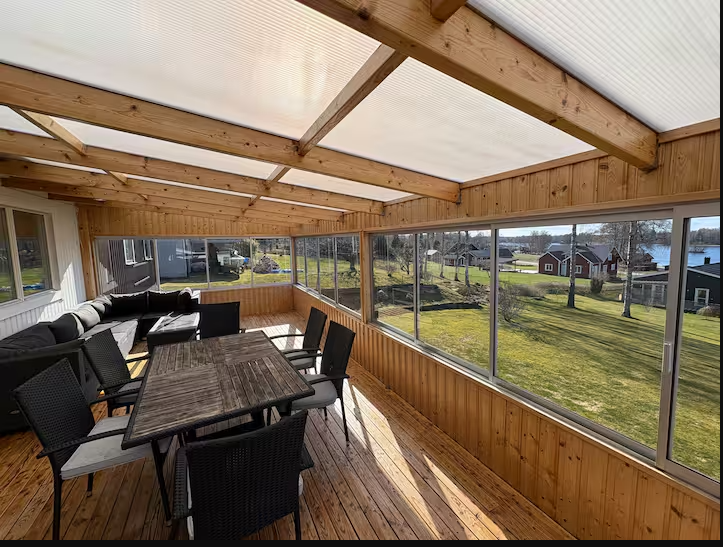 Fritidshus i Småland i byn Bolmen med Sjöutsikt – bild 3 av 17