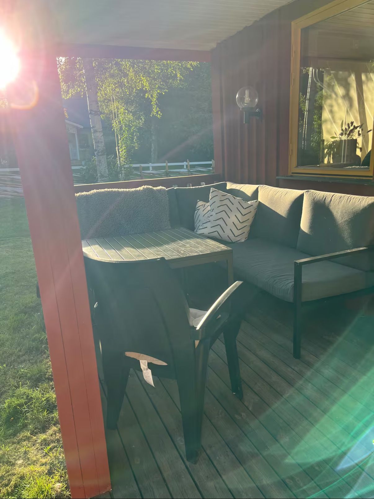 Charmig familjestuga nära sjön Bolmen – bild 12 av 24