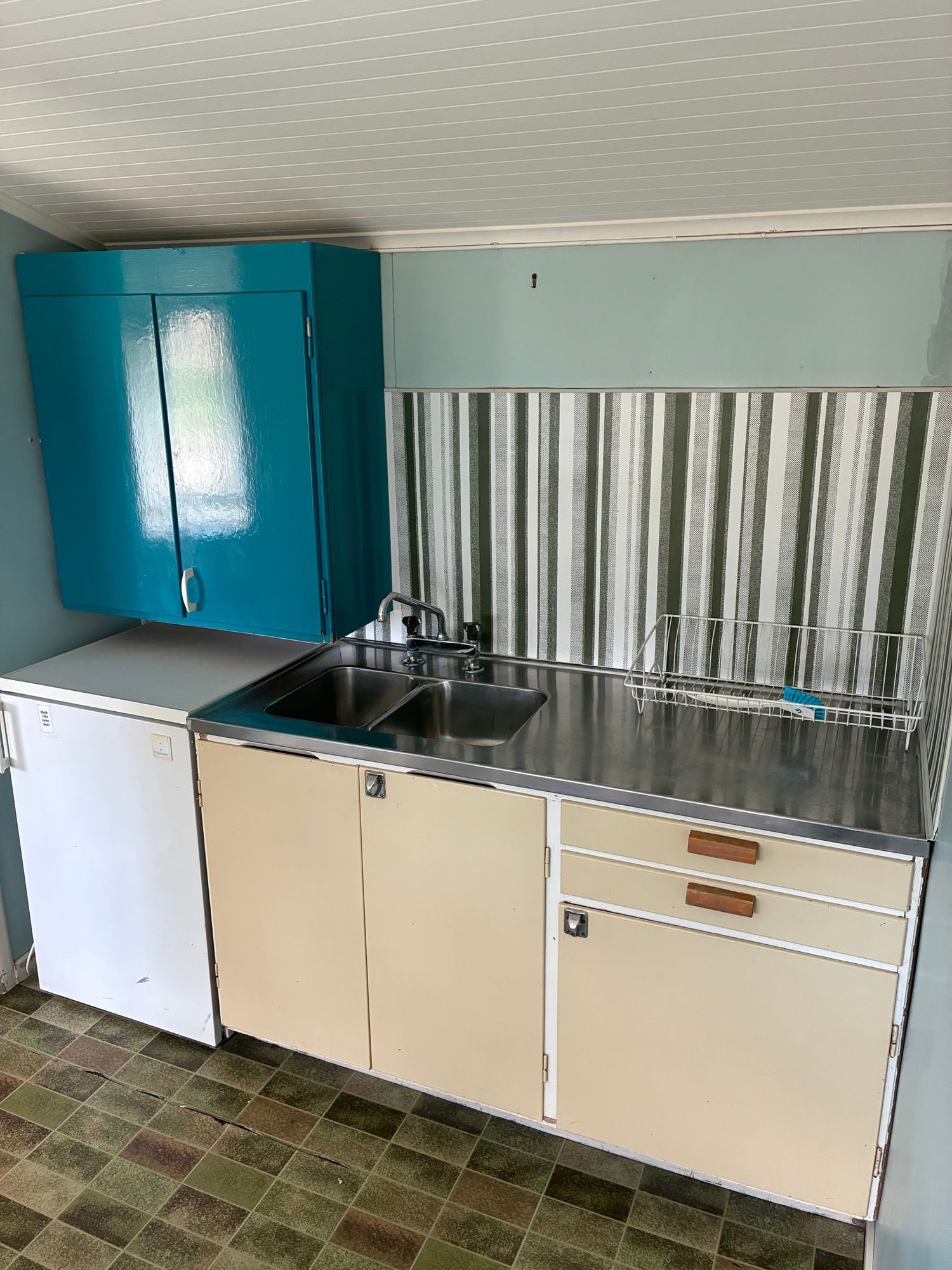 Mysig Gotlandsstuga – bild 3 av 6