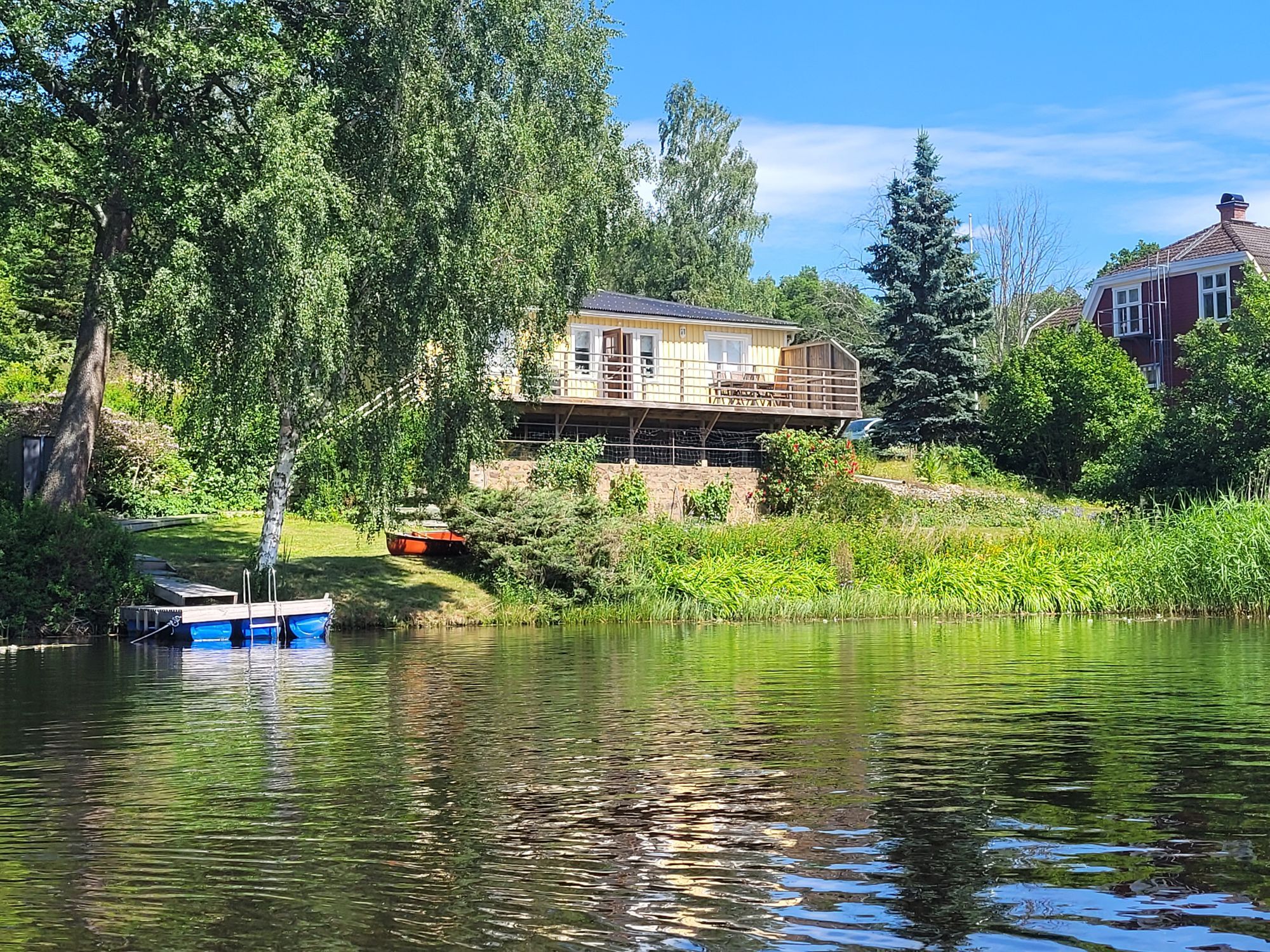 Underbart hus med egen brygga och kanoter! – bild 14 av 17