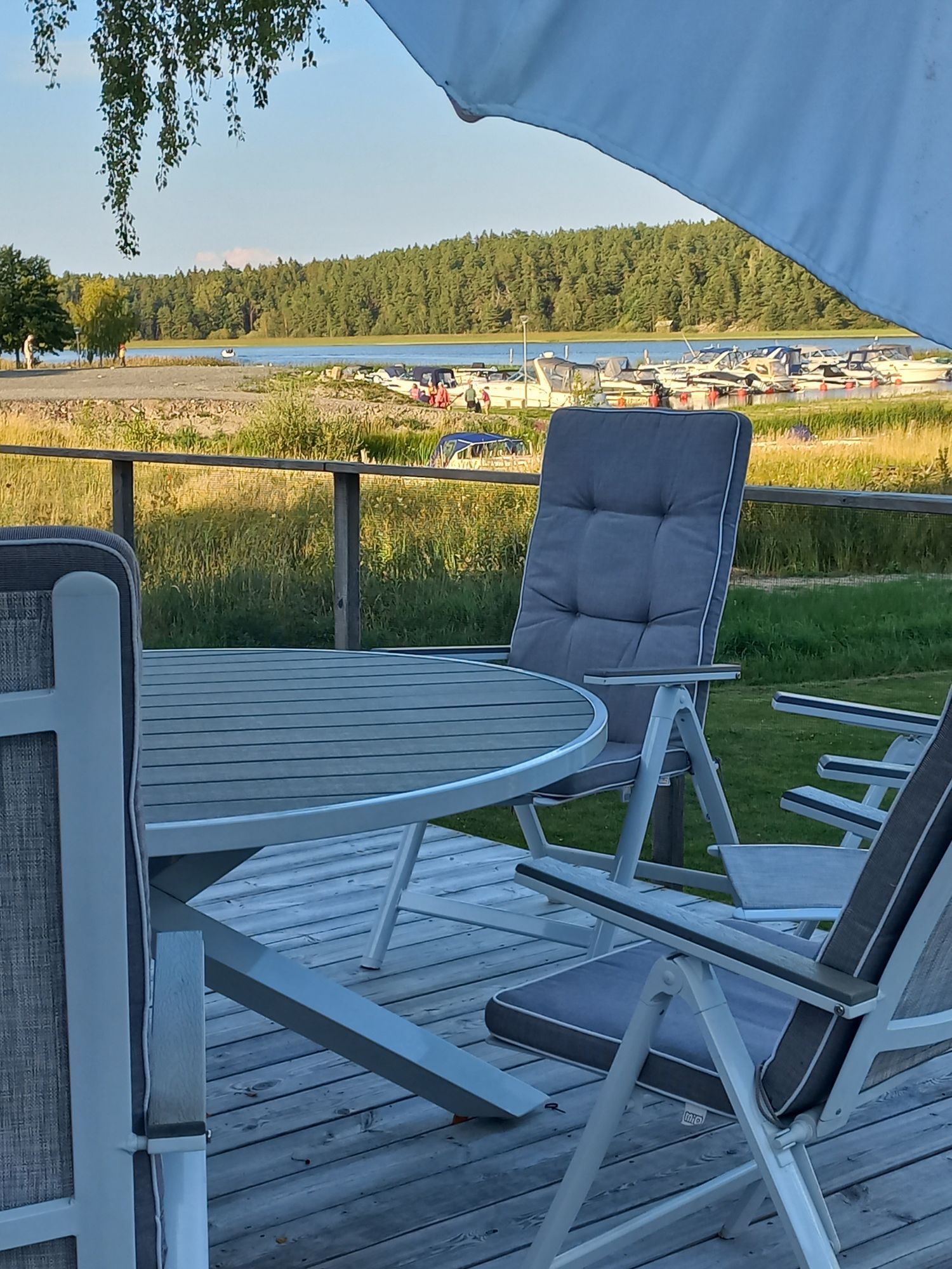 Stuga på Kållandsö – bild 6 av 24