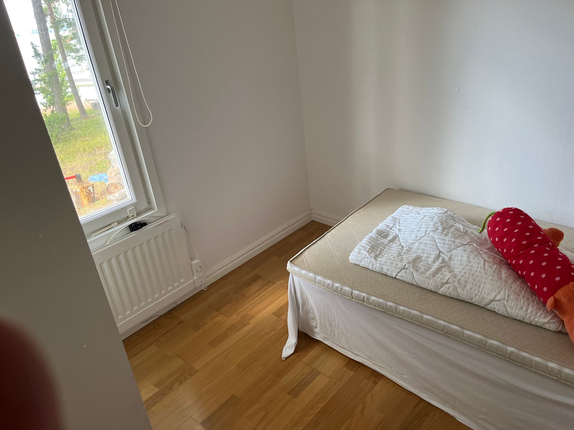 Stuga på sjötomt(egen brygga)nära Waxholm/Åkersber – bild 14 av 15