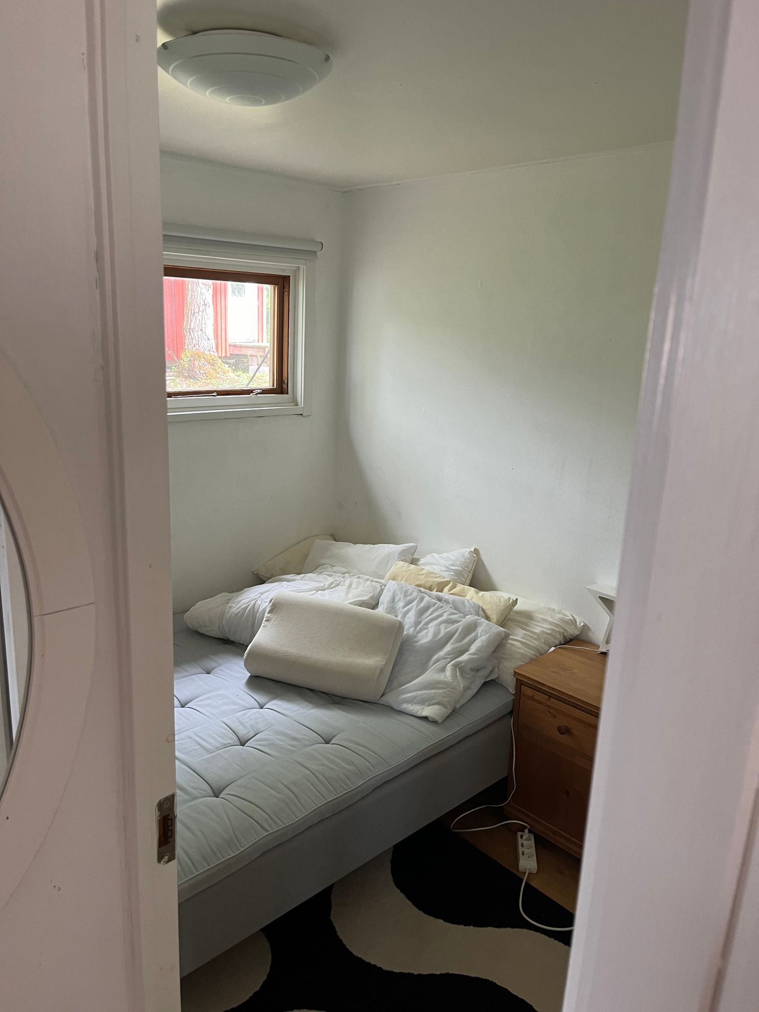 Stuga på sjötomt(egen brygga)nära Waxholm/Åkersber – bild 13 av 15