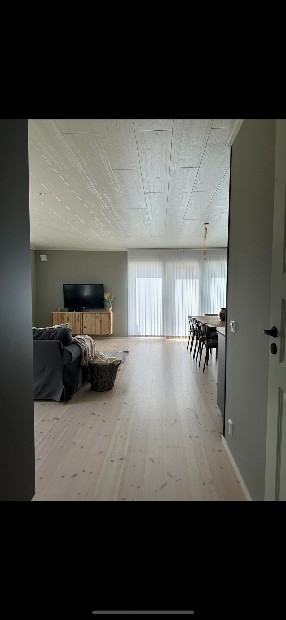 Nybyggd mysig stuga – bild 11 av 23