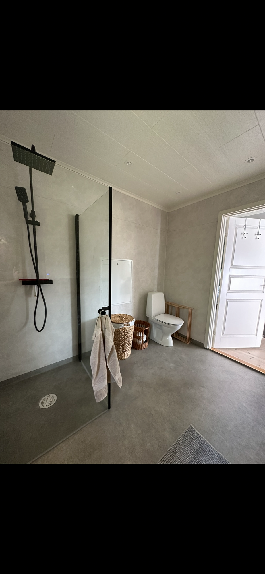 Nybyggd mysig stuga – bild 13 av 23