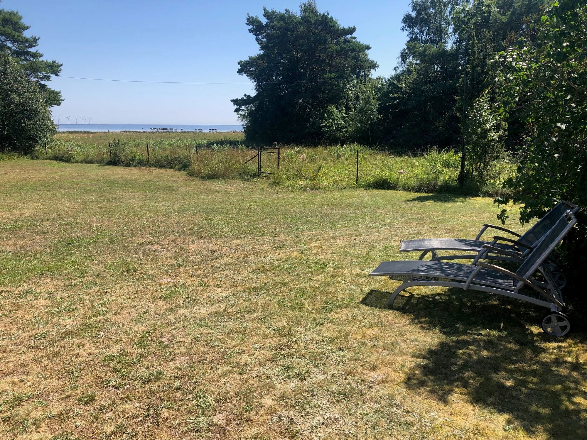 Sjöutsikt och helt insynsskyddat på solsäkra Öland – bild 16 av 18