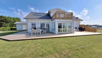 Hamptons Style-hus med havsutsikt (nybyggnation)