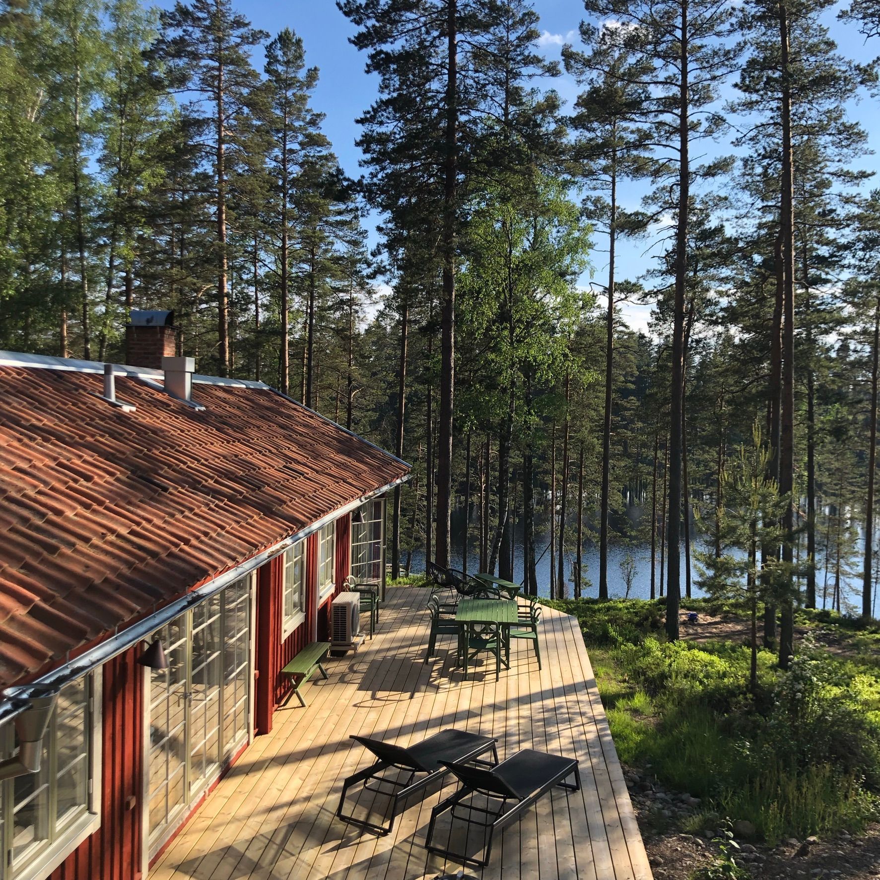 Enskilt fantastiskt läge vid egen sjö i Tiveden – bild 6 av 24