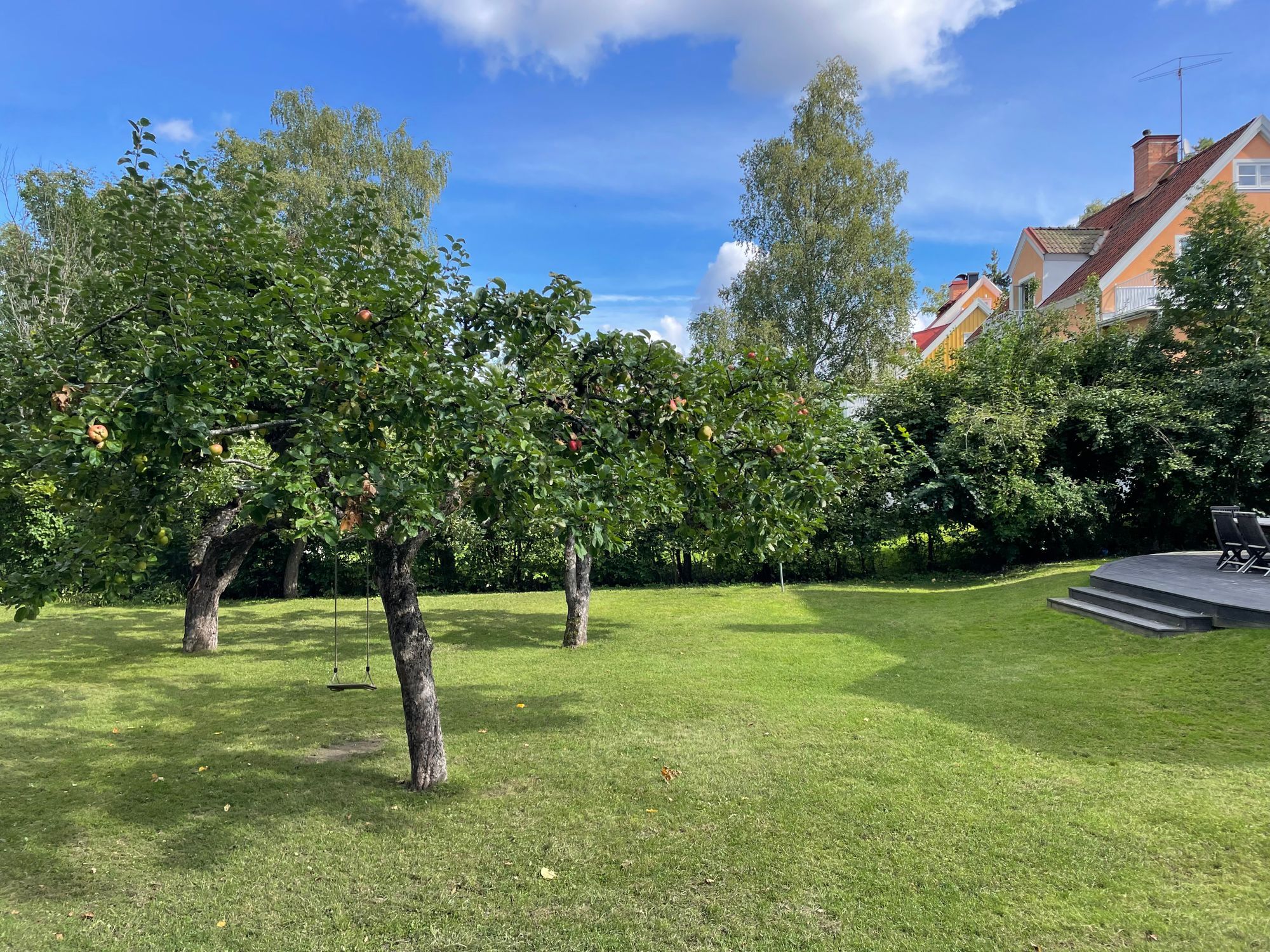 Stor villa ett stenkast från stranden i Äppelviken – bild 3 av 9