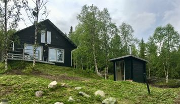 Stor mysig familjestuga, vildmark Kittelfjäll