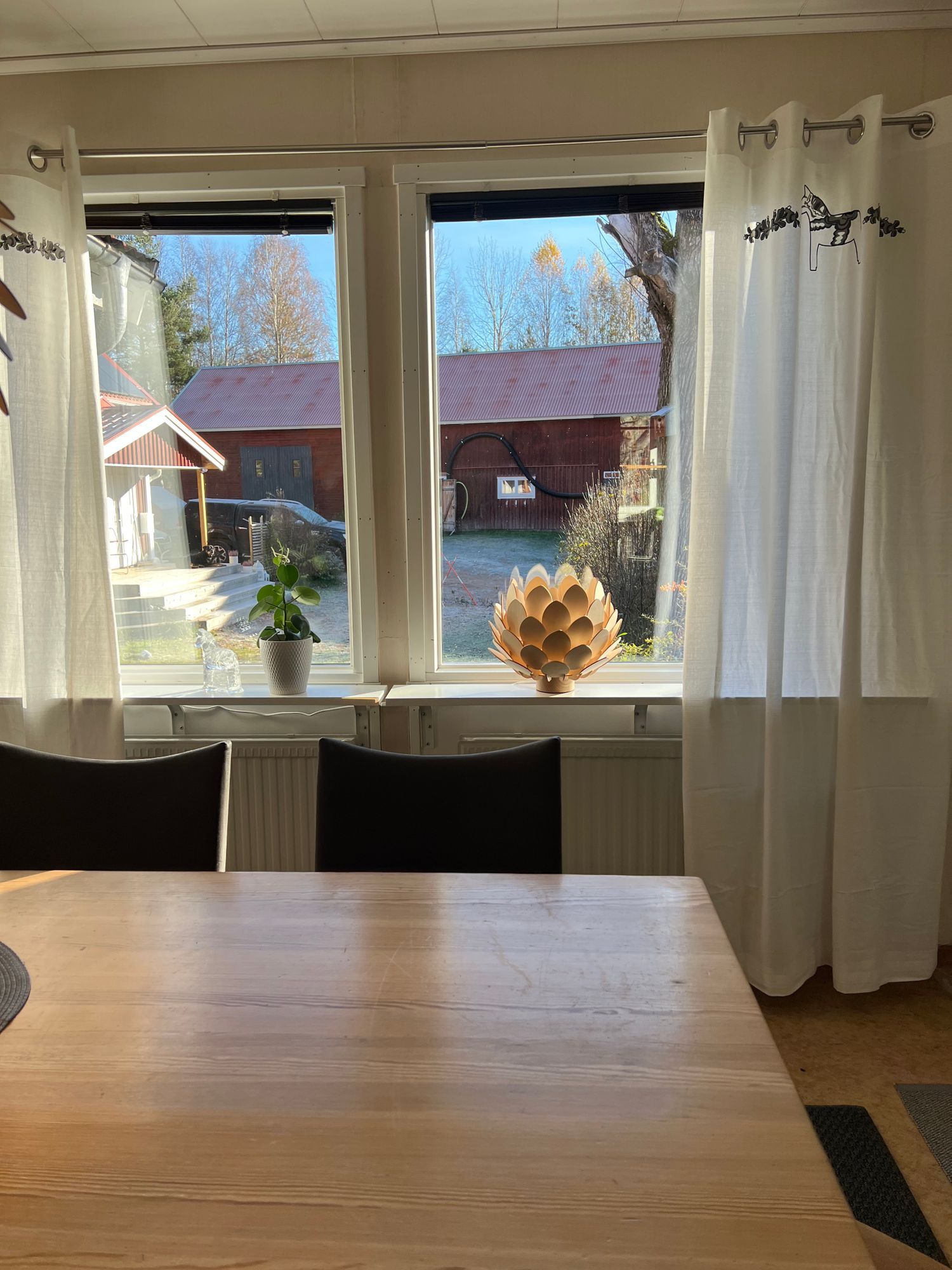 Sifferbo Gård med stor altan – bild 4 av 20