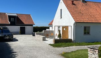 Modernt Kalkstenshus