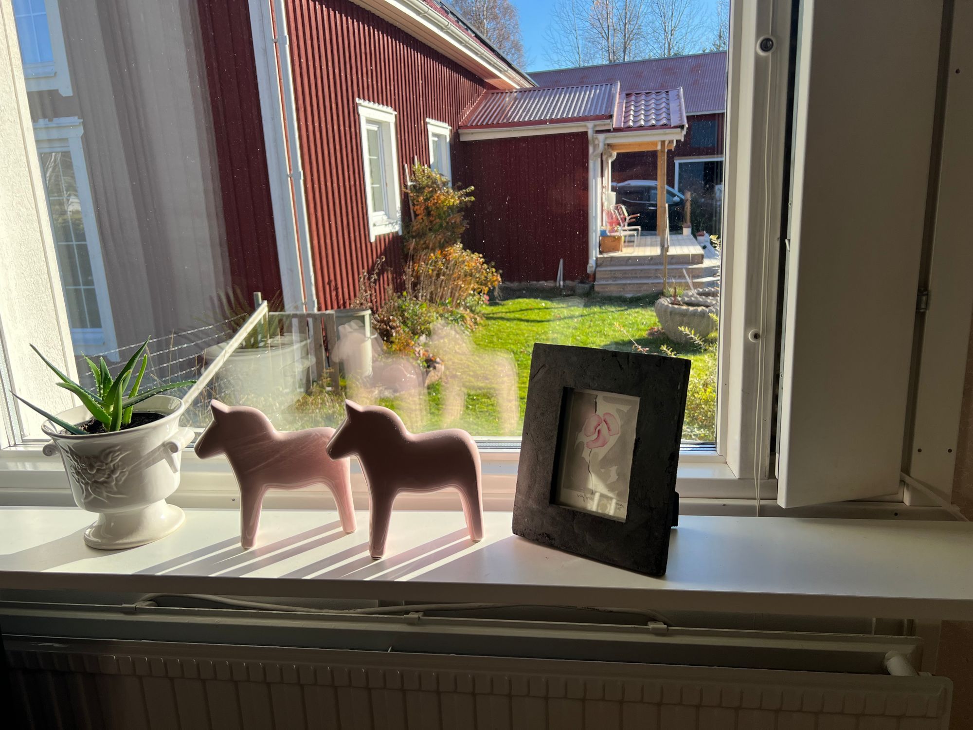 Sifferbo Gård med stor altan – bild 12 av 20