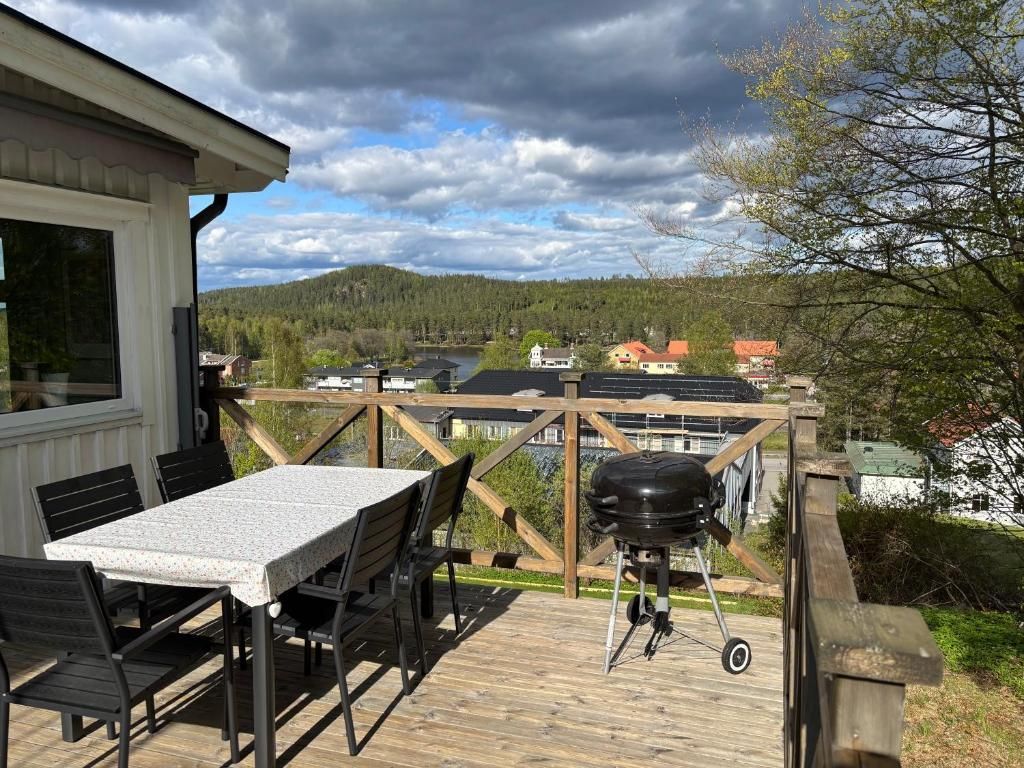 Stort Hus, underbar utsikt och 3 min till Isaberg – bild 3 av 24