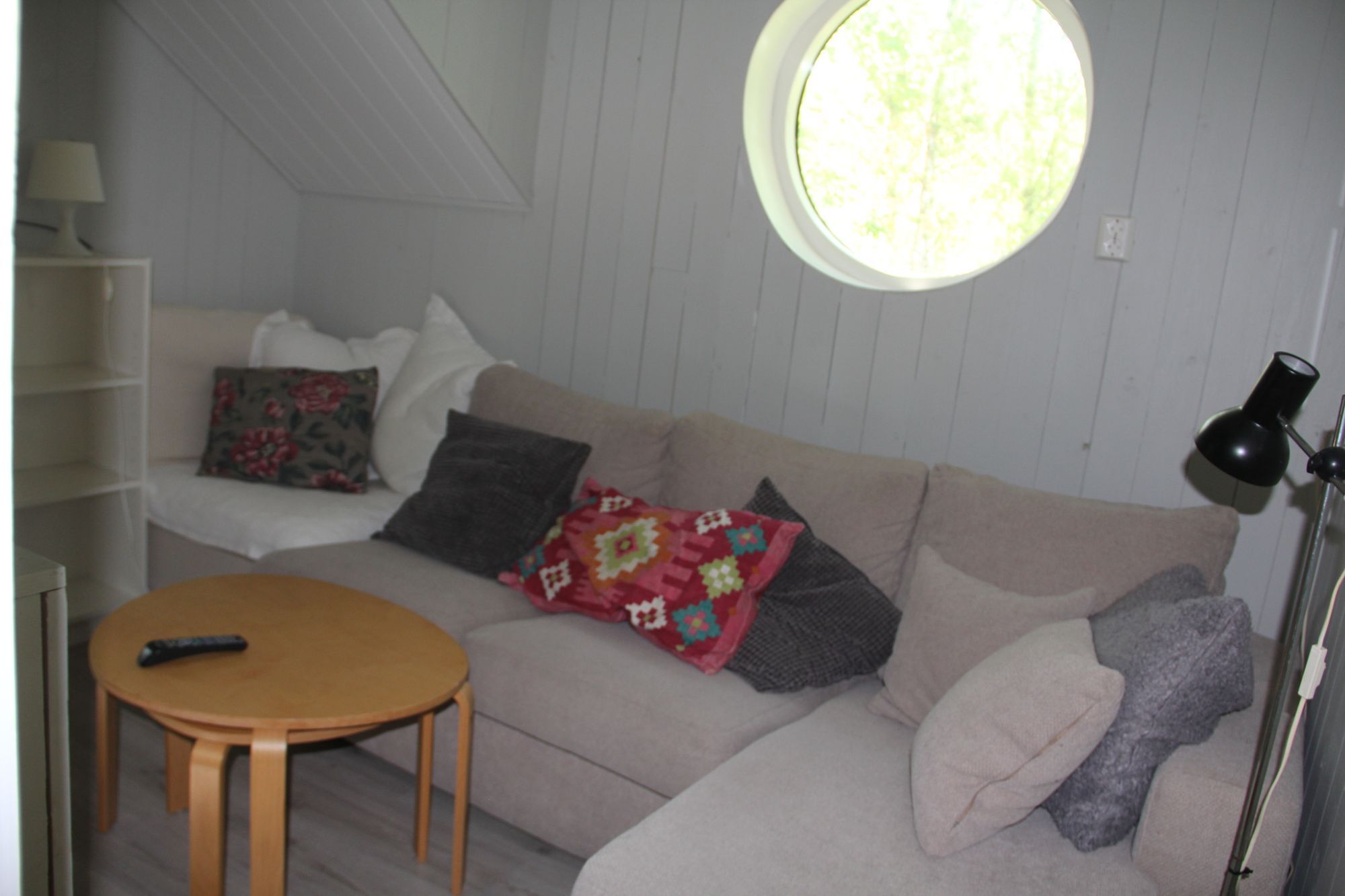 Lantlig sommmmaridyll – bild 5 av 15