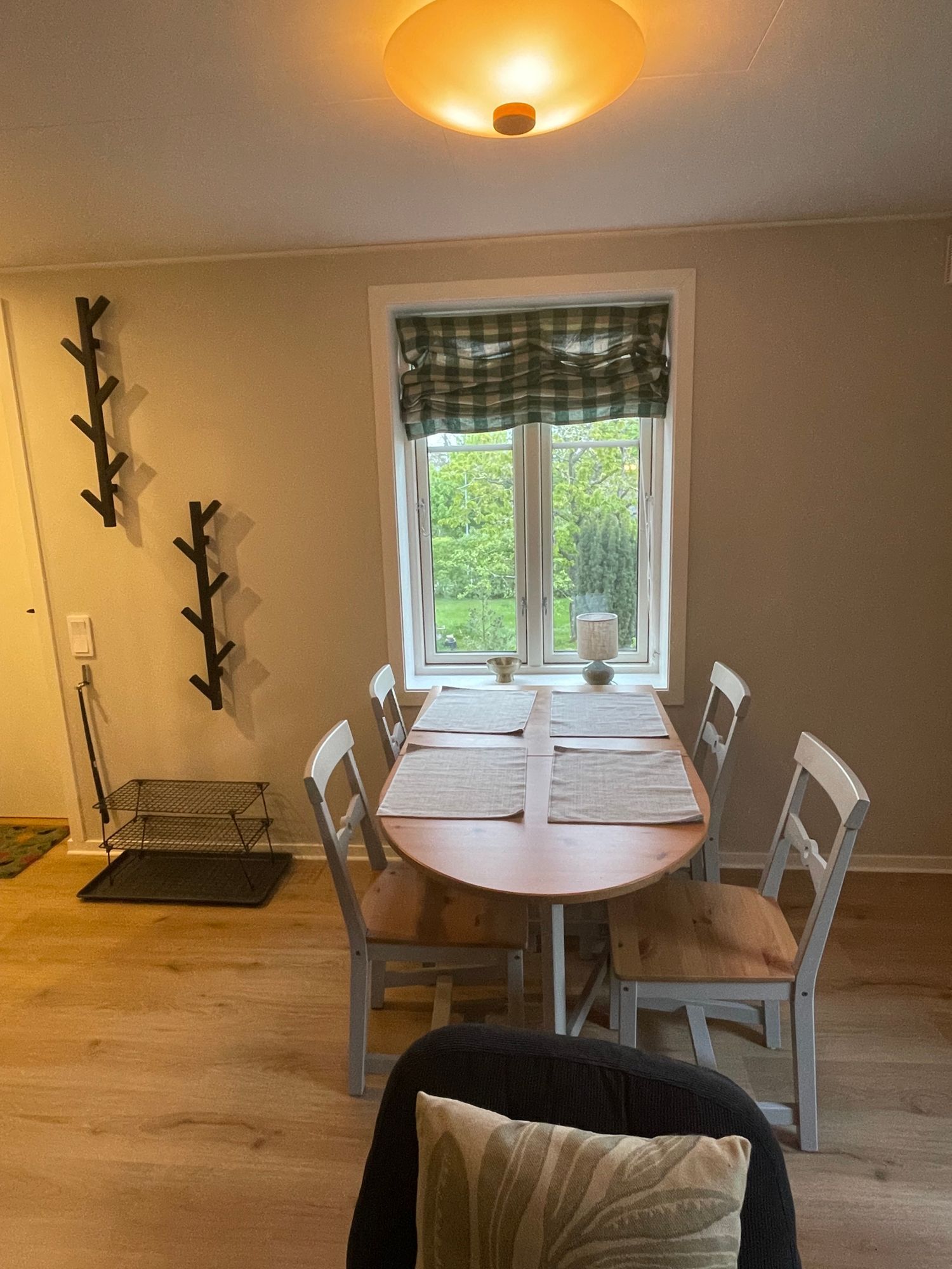 Nyrenoverad stuga i Arild, Kullabygden – bild 2 av 11