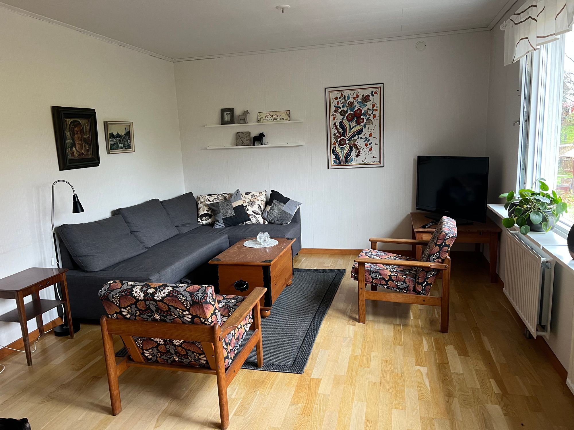 Sifferbo Gård med stor altan – bild 14 av 20