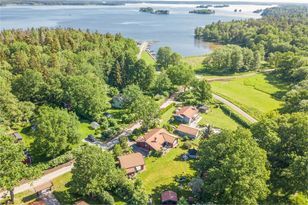 Trevligt hus vid Mälaren