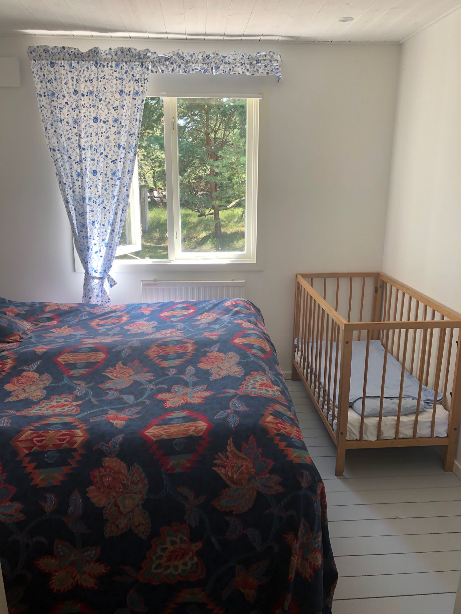 Mysig sommarstuga nära Kämpingestranden, Höllviken – bild 4 av 10