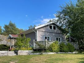 Schönes Ferienhaus, in der Nähe des schönen Nösund