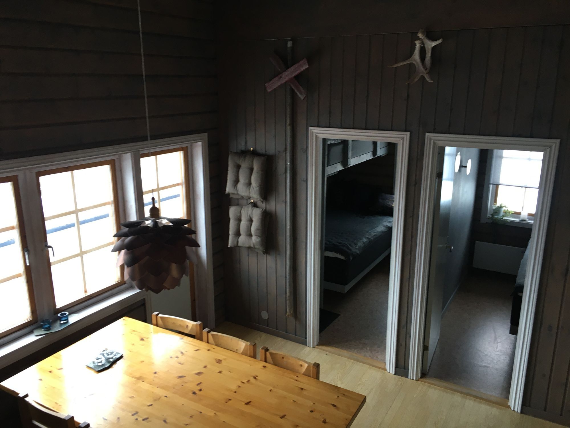 Mysig fjällstuga med utsikt i Stora Blåsjön – bild 19 av 24