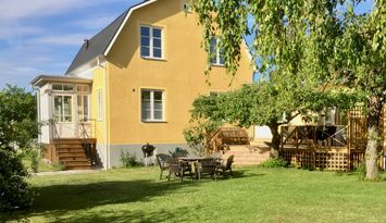 NYA VECKOR! Stor familjevilla centralt i Visby