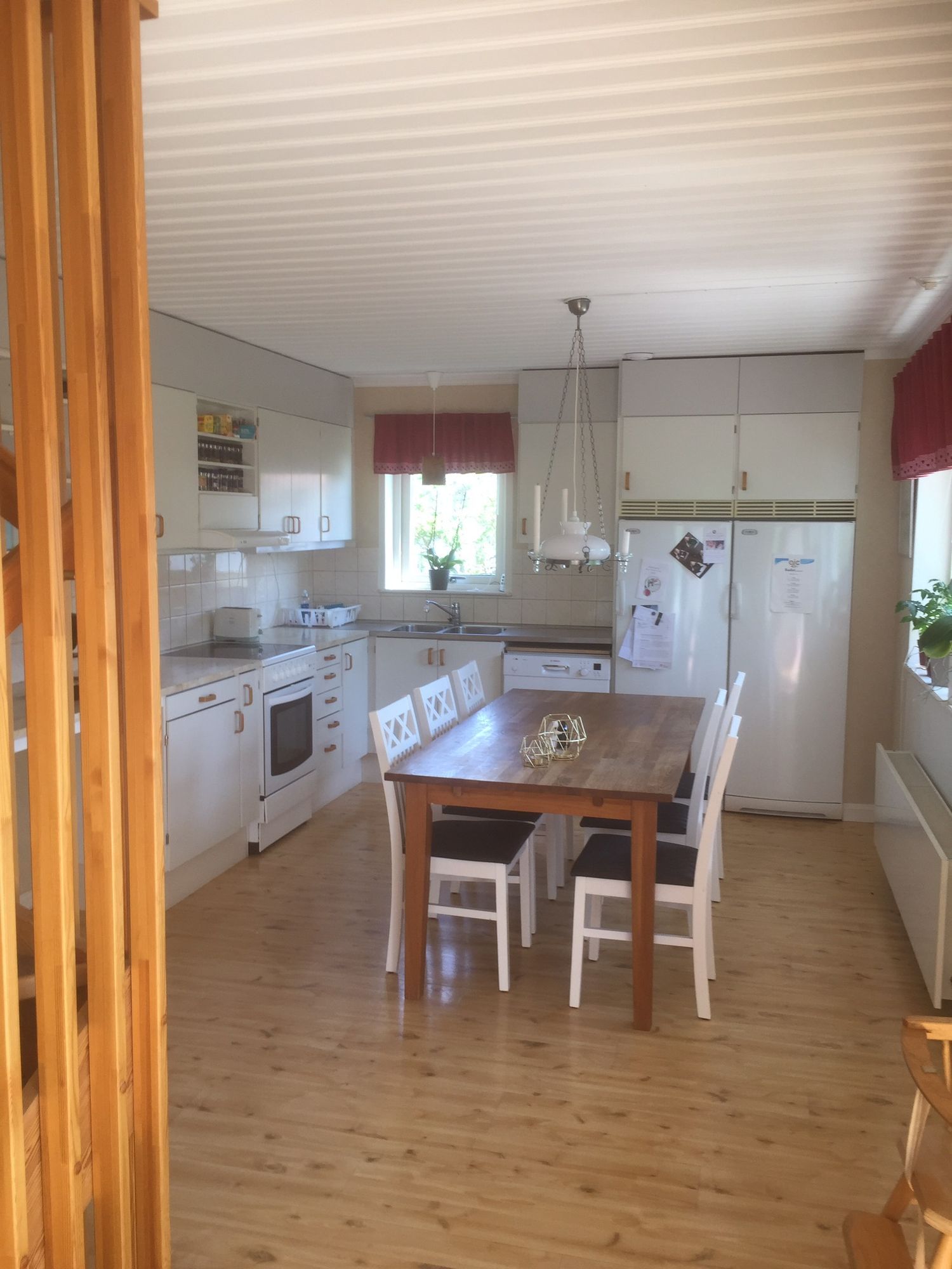 Sjönära villa i fårösund – bild 9 av 11