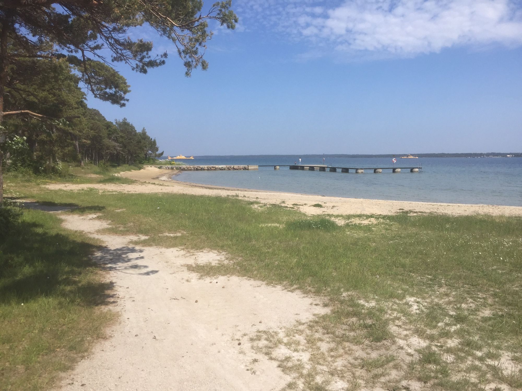 Sjönära villa i fårösund – bild 11 av 11