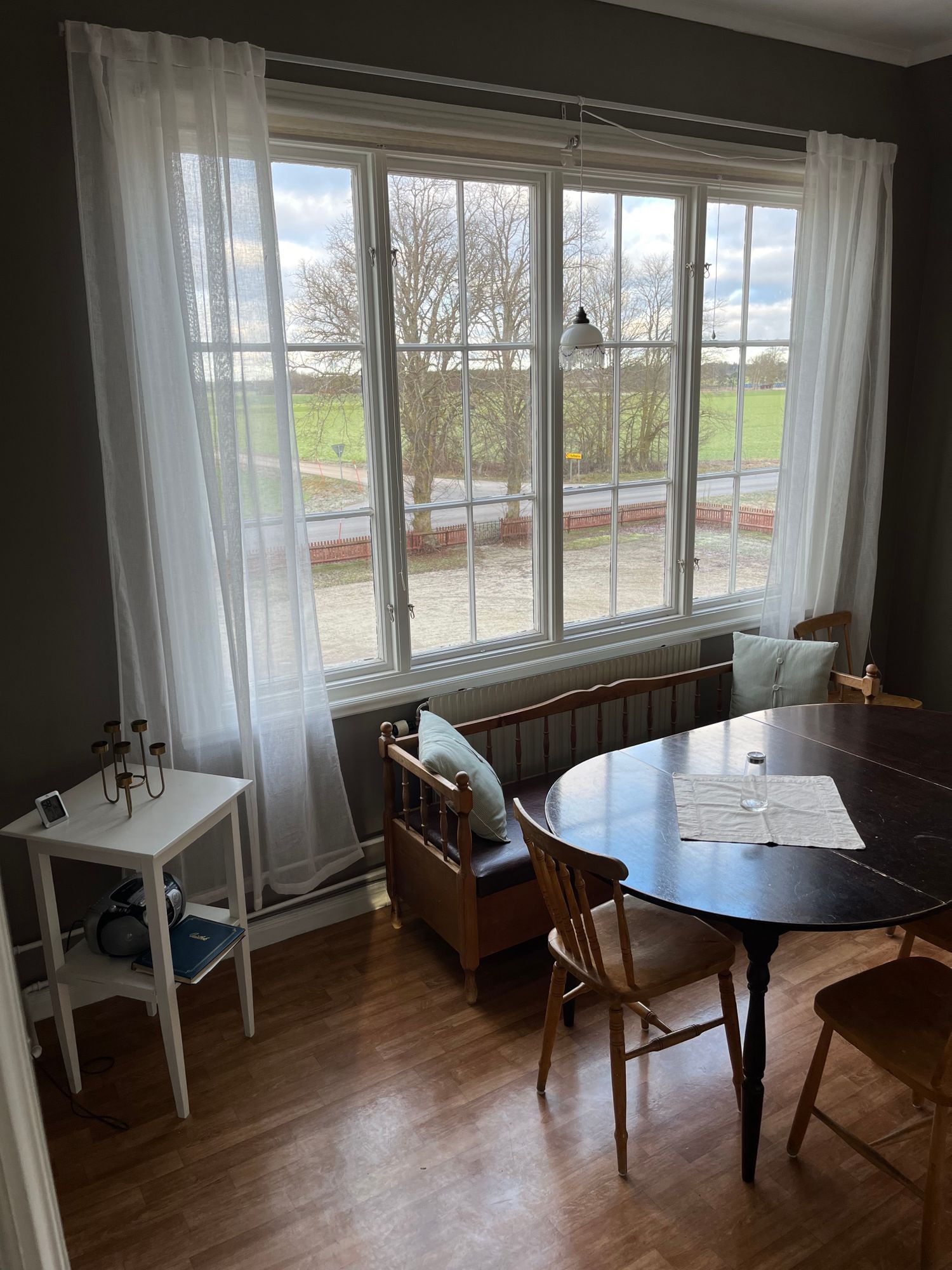 Lägenhet på övervåning i Källunge Bygdegård – bild 5 av 14
