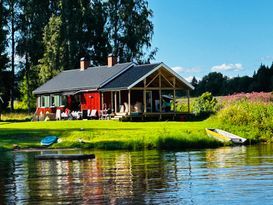 Cottage by lake
