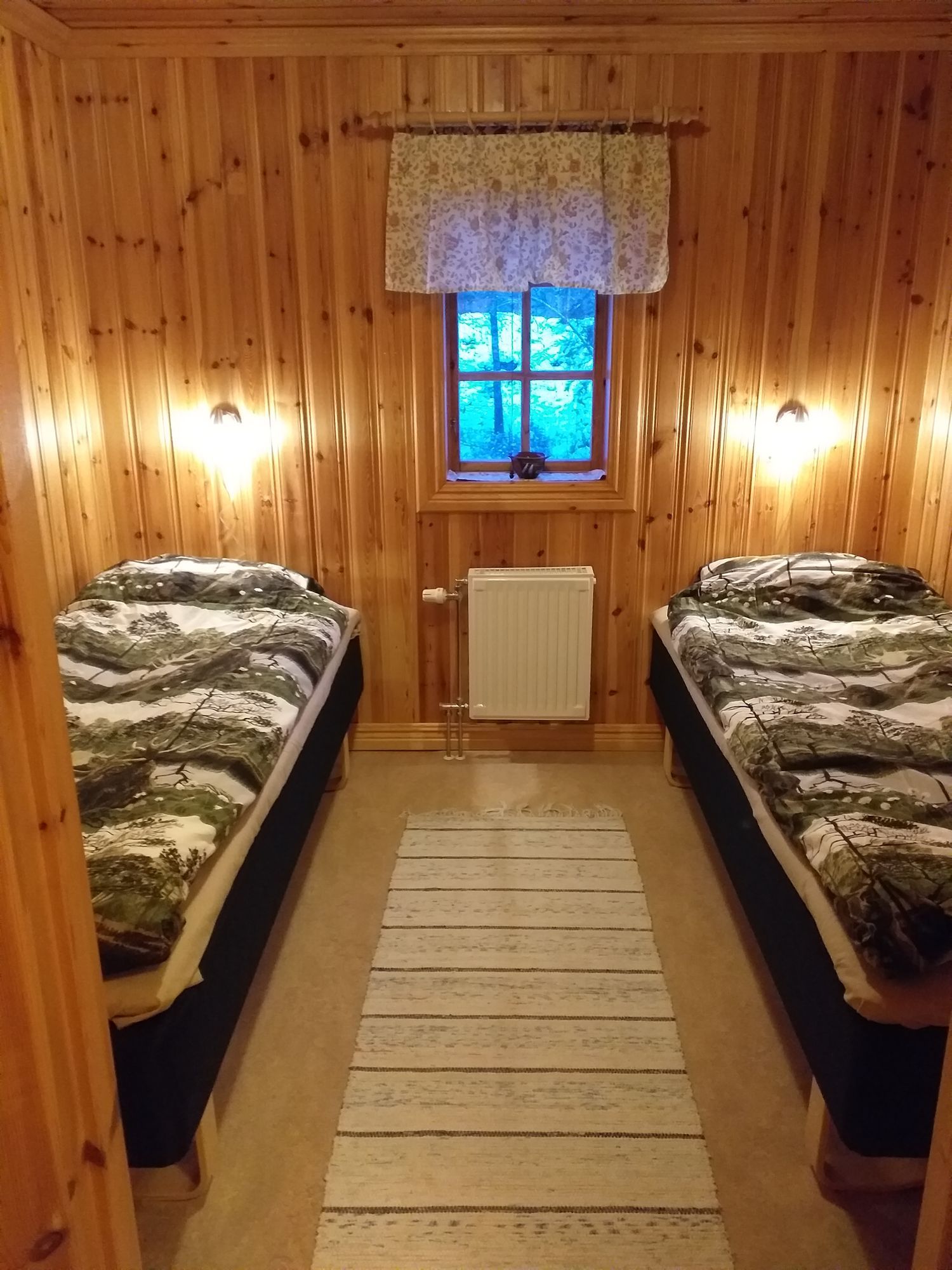 Stuga vildmark för Vandringsleder, bad, fiske. – bild 3 av 20