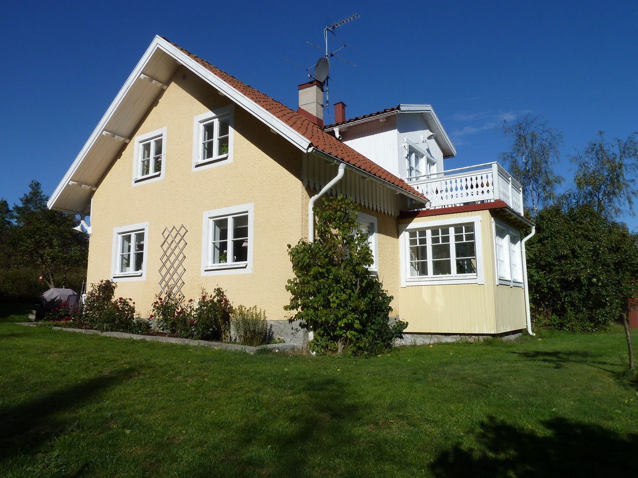 Unikt 1700-tals hus Drottningholm – bild 2 av 24