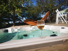 Wellness Guesthaus mitt Jacuzzi