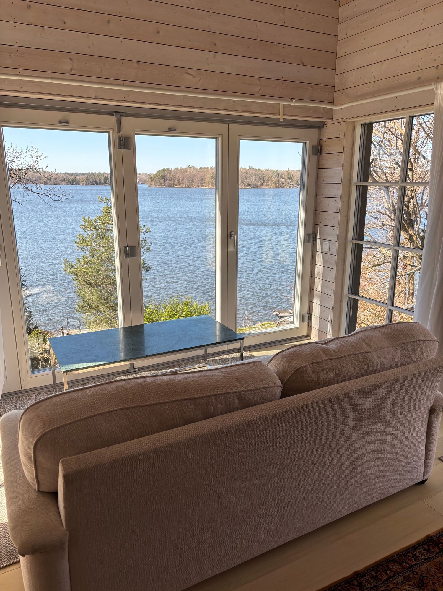 2 Sjöstugor med vedeldad bastu vid sjö – bild 11 av 11