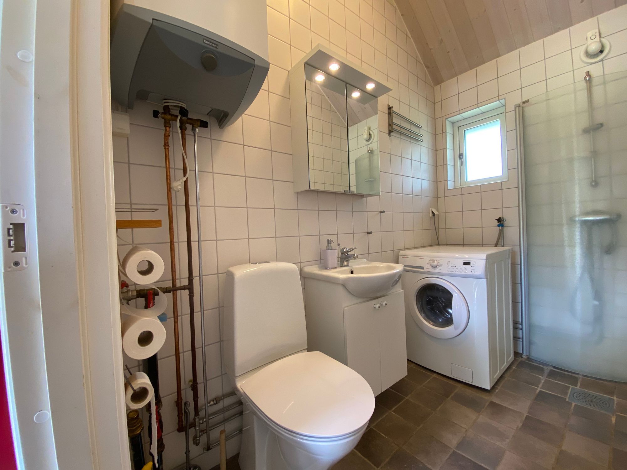 Modern stuga i Furuboda, mellan Åhus och Österlent – bild 10 av 12