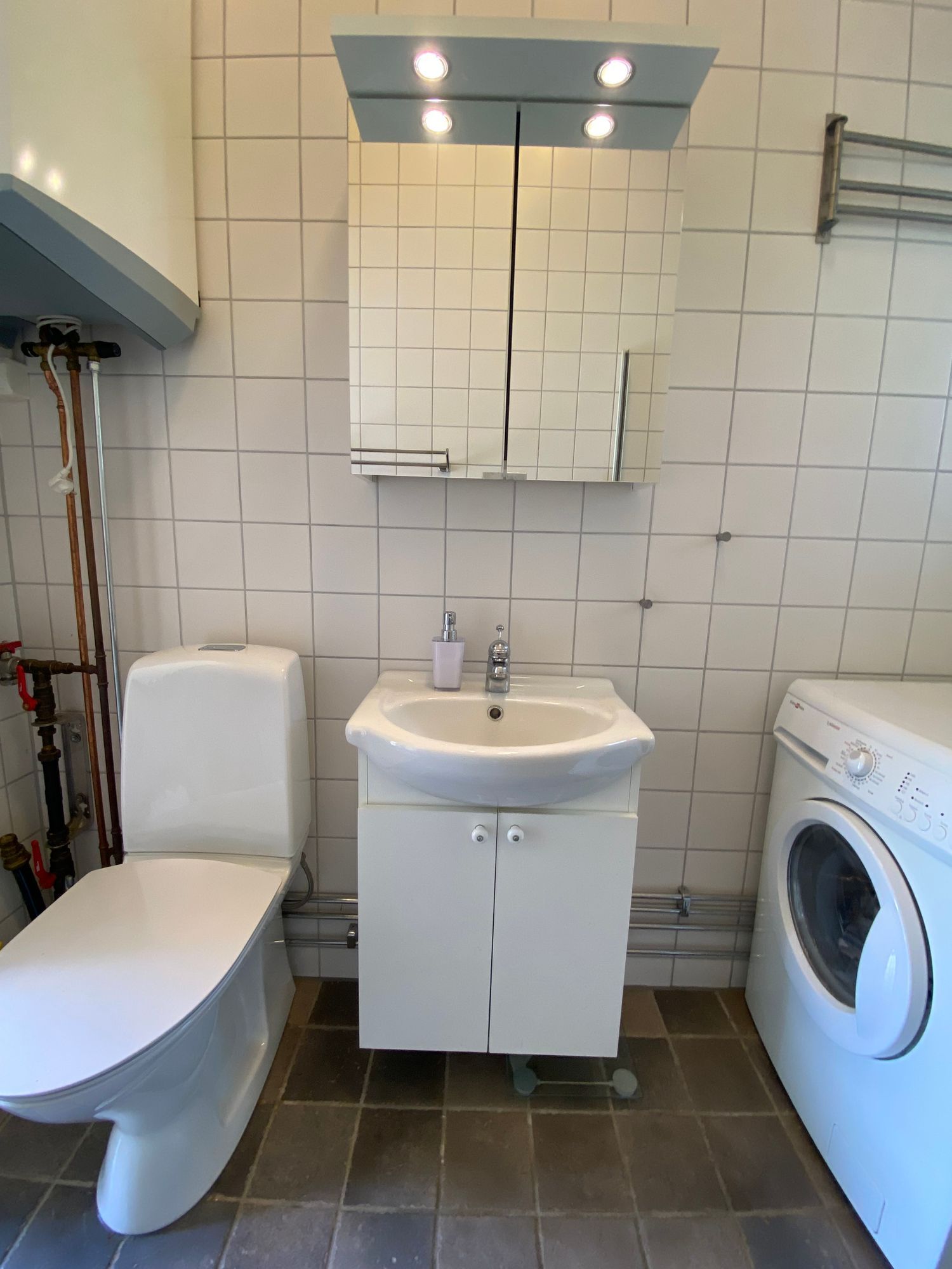 Modern stuga i Furuboda, mellan Åhus och Österlent – bild 11 av 12