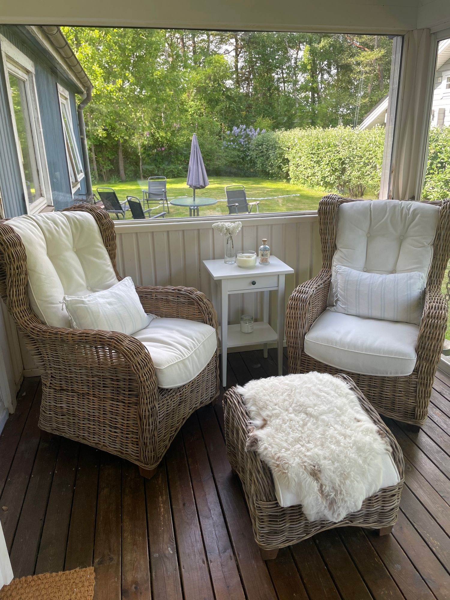 Mysig sommarstuga vid stranden – bild 8 av 24