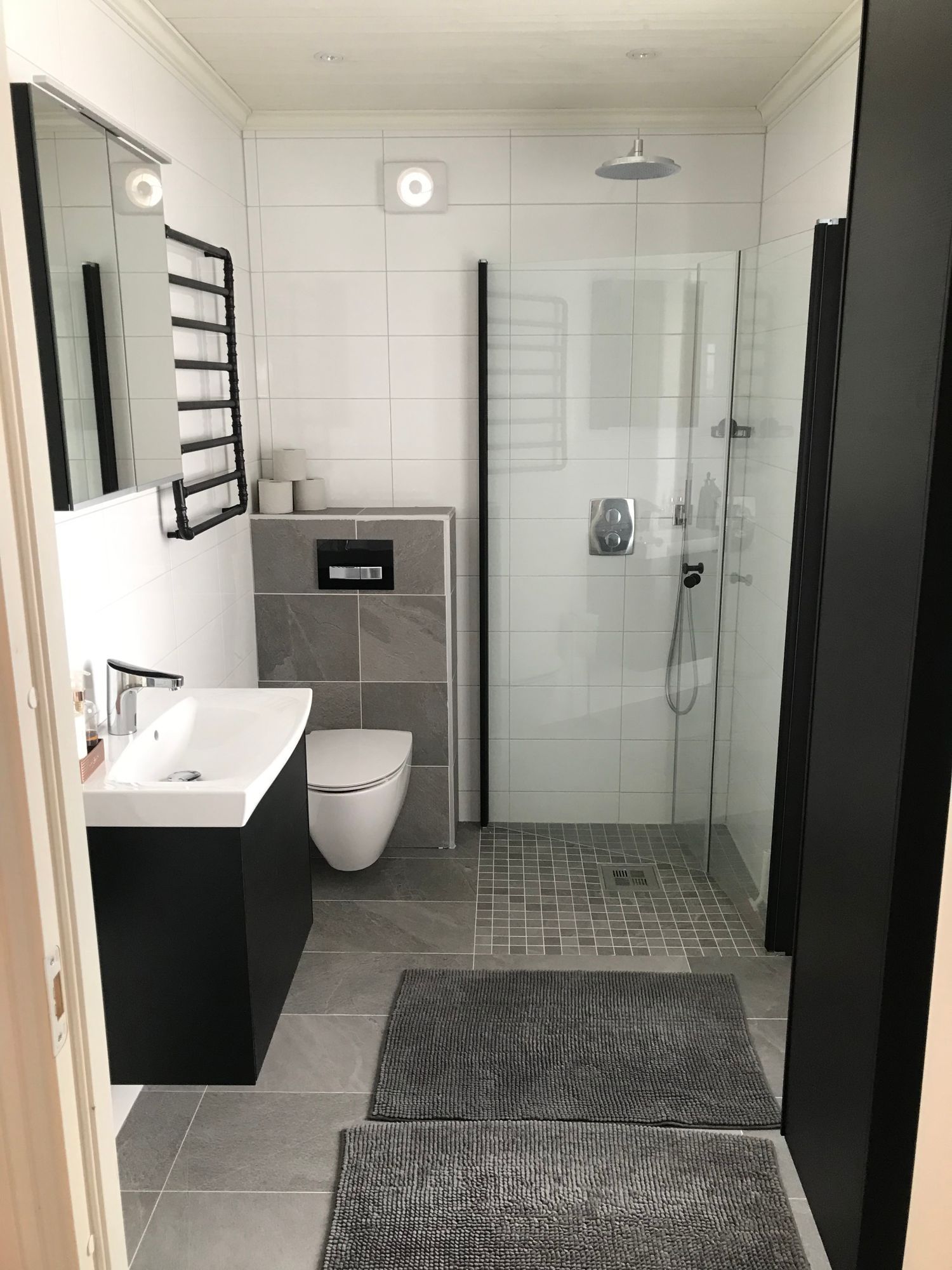 Modern fjällstuga med 8 bäddar. – bild 9 av 13