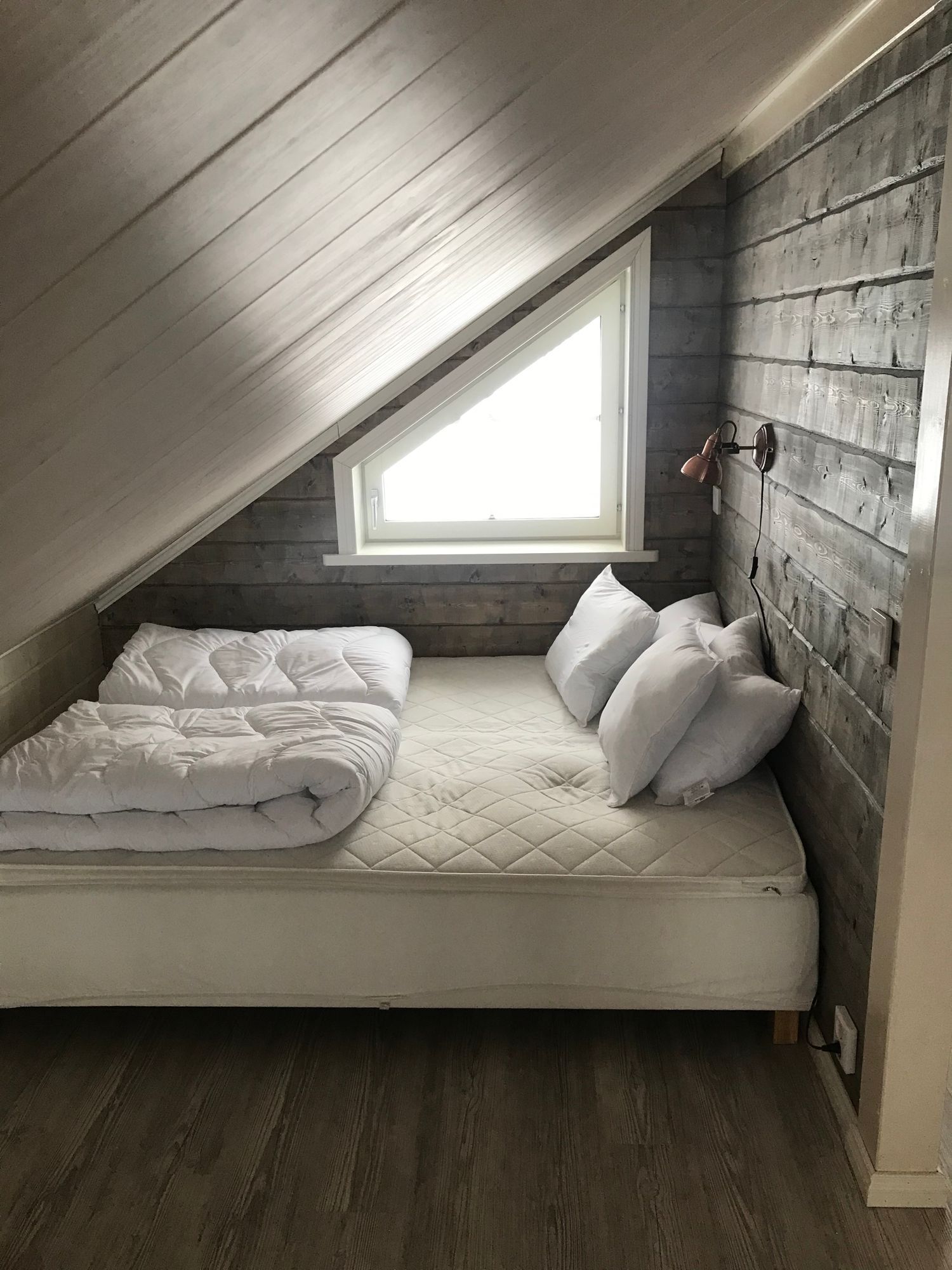 Modern fjällstuga med 8 bäddar. – bild 7 av 13
