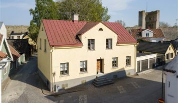 Studio i källarplan 2 bäddar